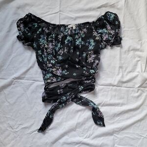 Love Tree Black Floral Tie-Waist Blouse